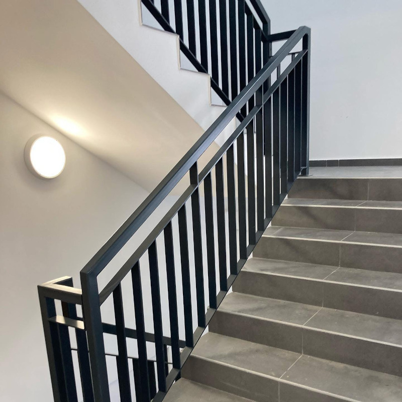 Stopniščna ograja 17